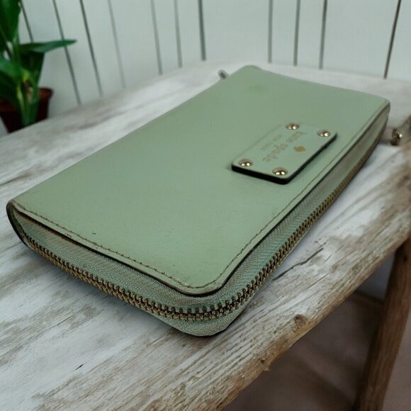Kate Spade Wellesley Neda Wallet Large Zip Mint Mojito Green Leather WLRU-1153 - Picture 5 of 15